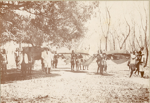 Machileiros Companhia do Buzi Moçambique 1930 Foto Cama