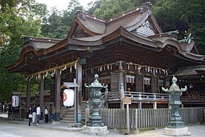 300px-Kotohira-gu01s.jpg