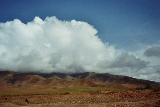 Schneewolken über Gandumqol